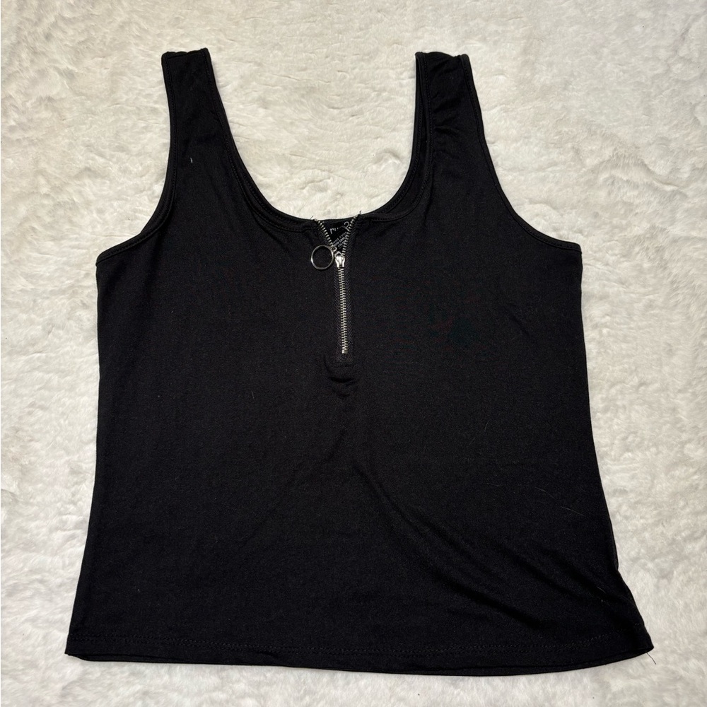 Rue21 Black Tank Top with Zipper